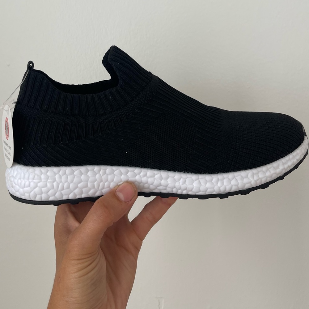 WATERPROOF SLIP ON SNEAKERS